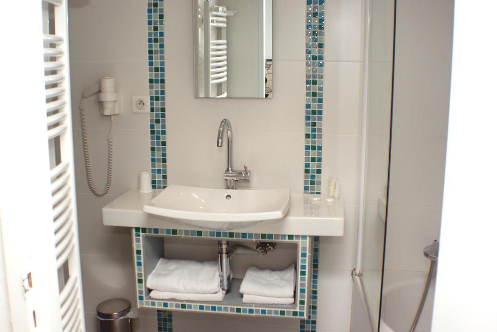 Hotel & Spa Rodier Campagnac  外观 照片