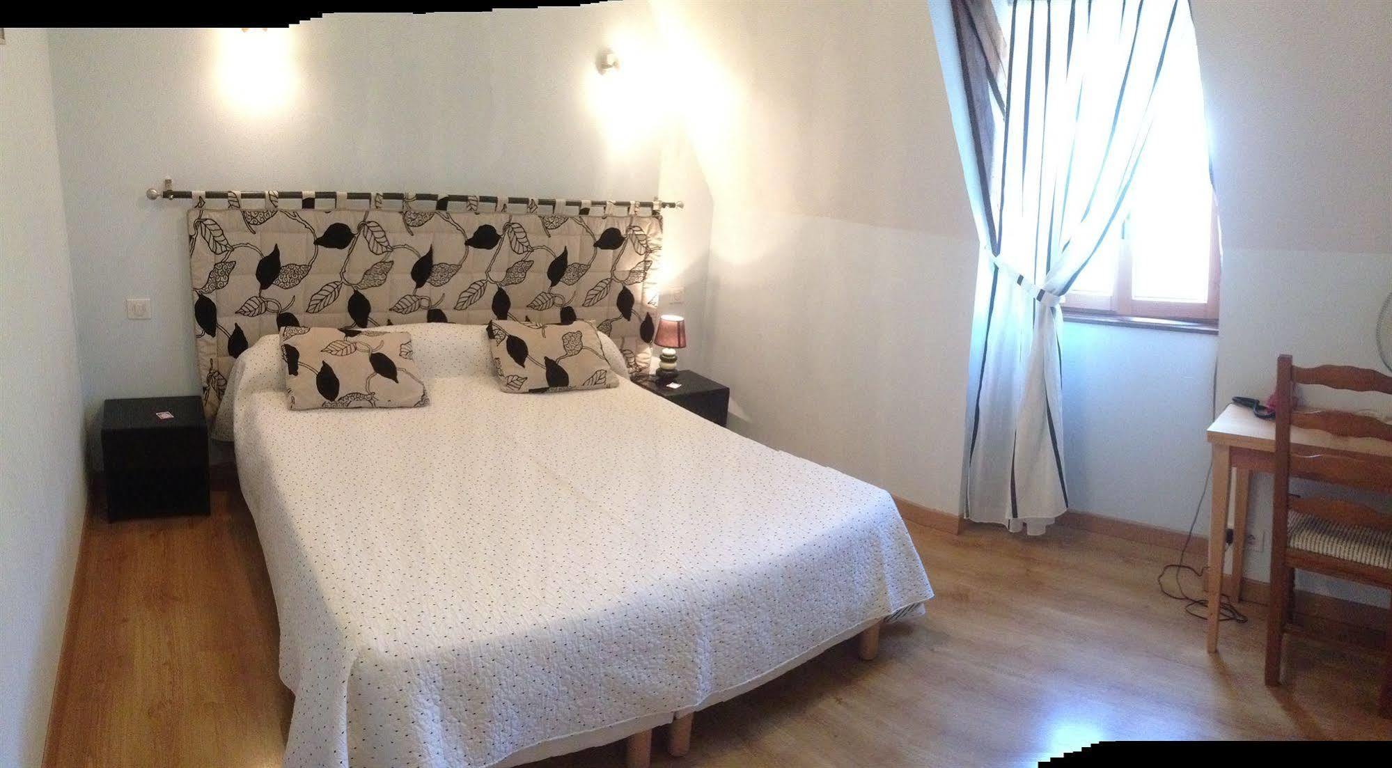 Hotel & Spa Rodier Campagnac  外观 照片